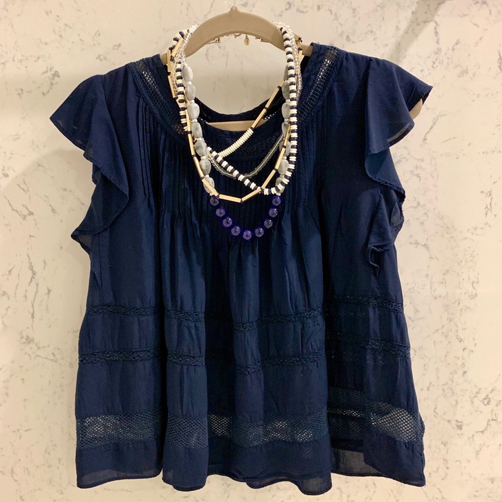 GAP Eyelet Flutter Sleeves Top